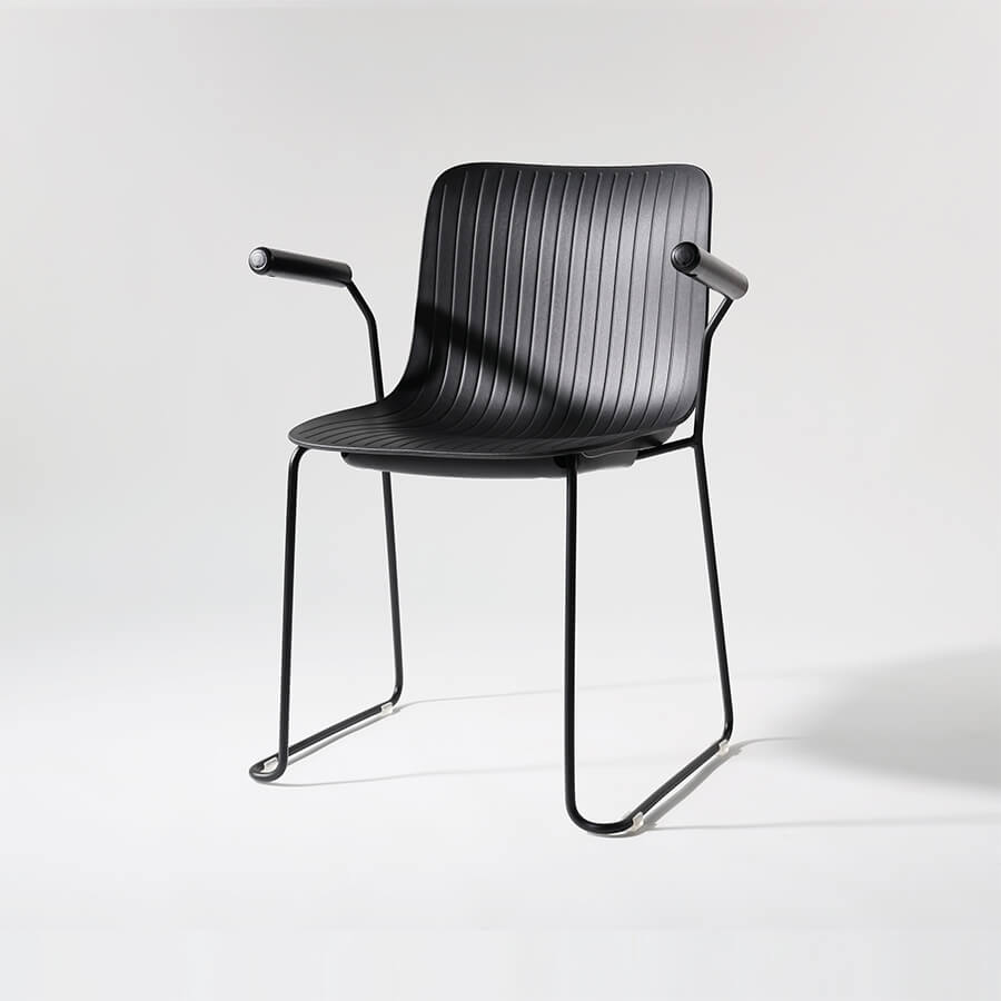 Ghế Chân Quỳ Dragonfly Armchair WC403